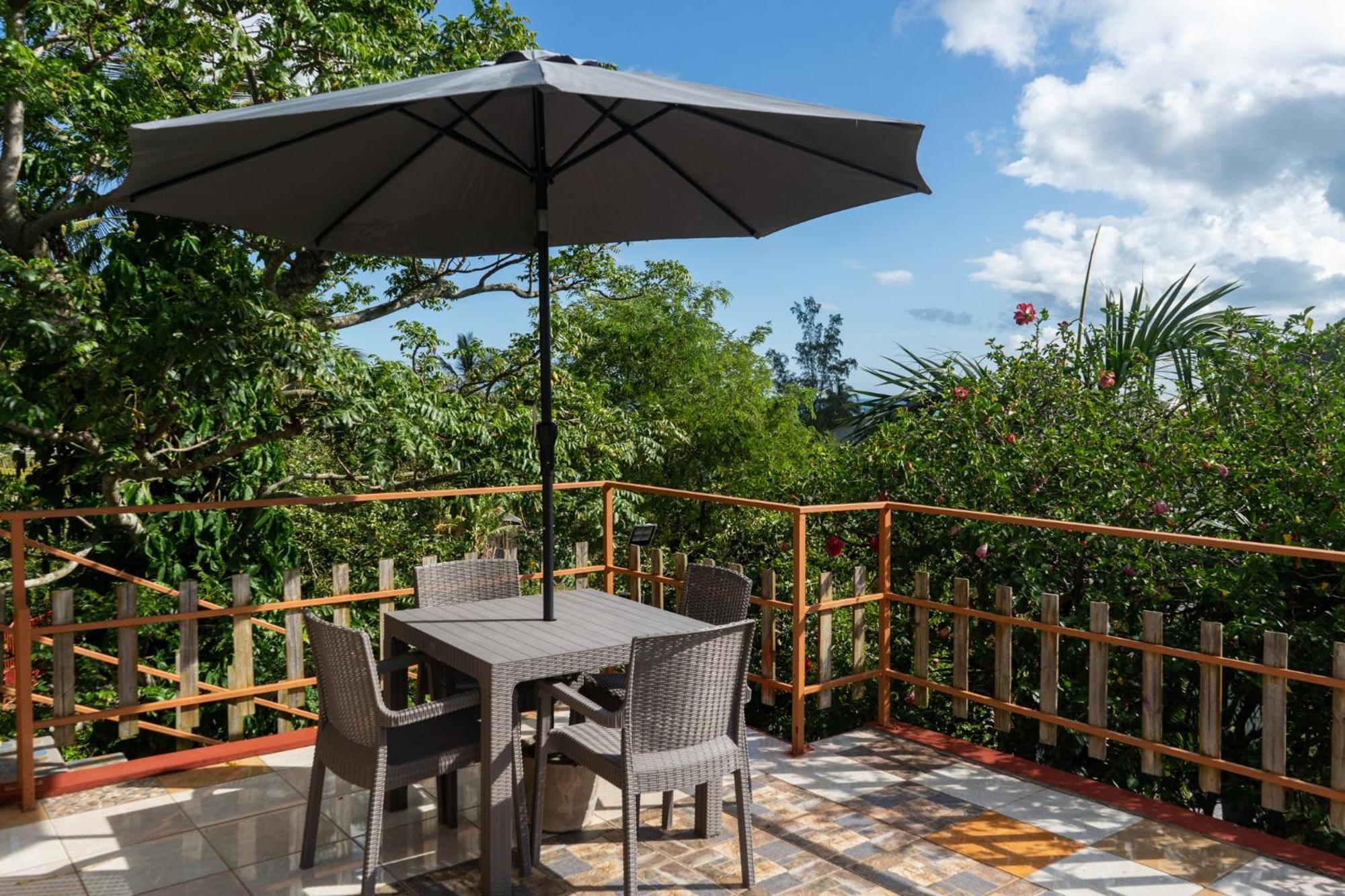 Villa La Romance Kreol Eau Vanée Exteriör bild